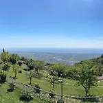 La Terrazza Sulla Versilia Bed & Breakfast 4*