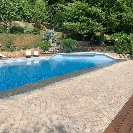 La Terrazza Sulla Versilia ベッド・アンド・ブレックファスト ピエトラサンタ