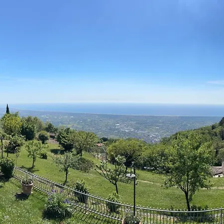 La Terrazza Sulla Versilia Nocleg ze śniadaniem 4*
